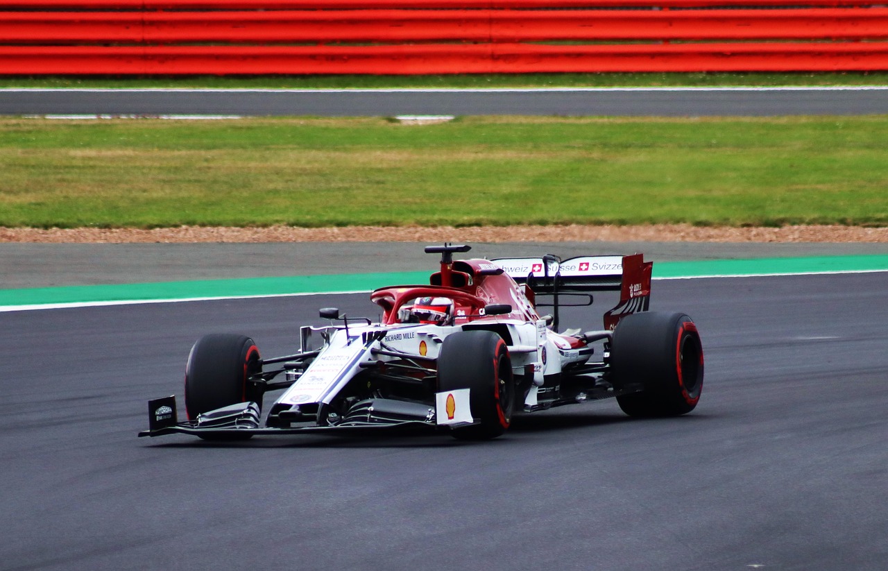 Las Ventajas de las Llanatas Pirelli P7: ¿Merece la Pena?