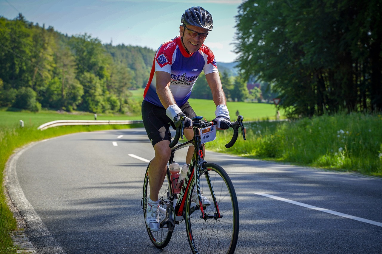 Gafas de ciclismo: descubre sus características especiales