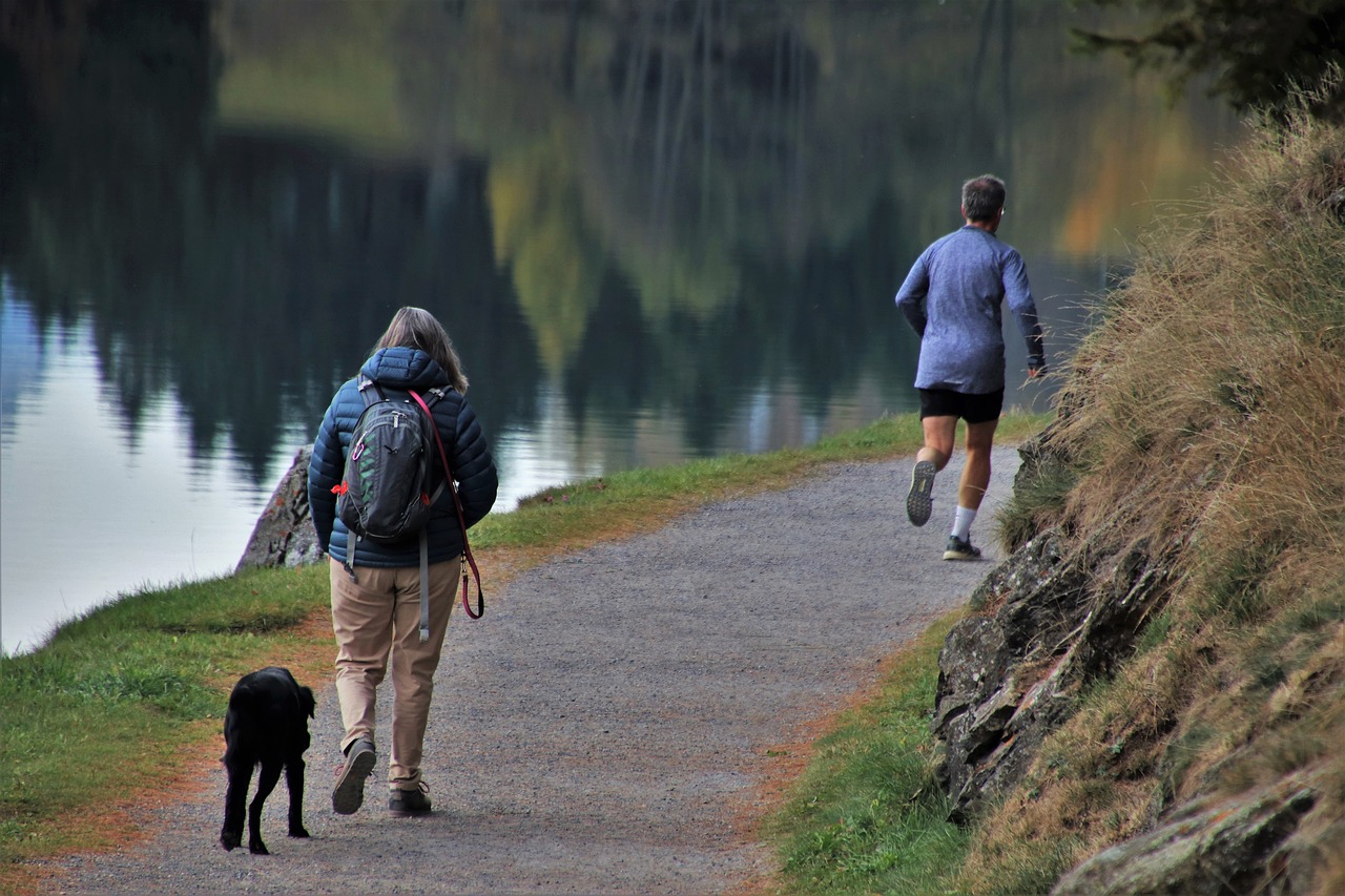 Descubre los beneficios del trail running con zapatillas